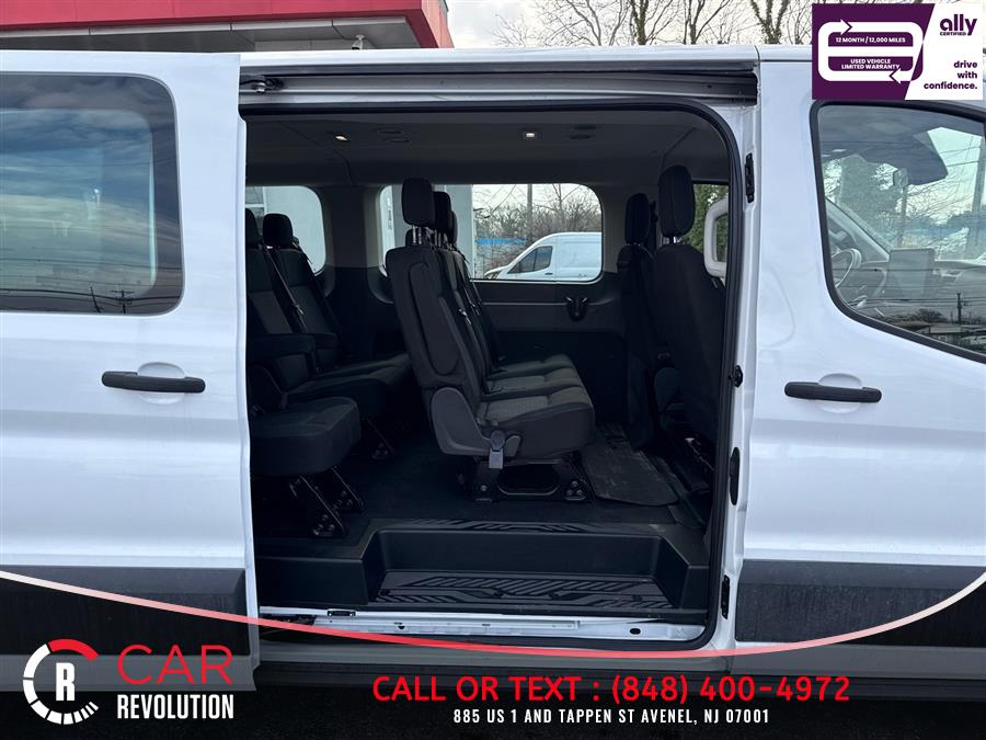 2022 Ford Transit Passenger Van XLT - Photo 34