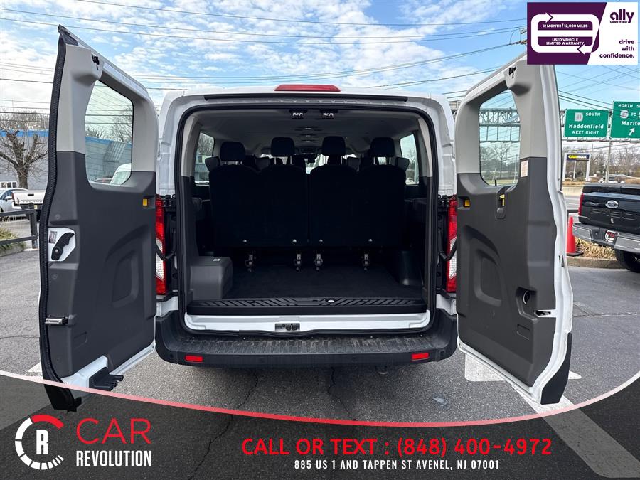 2022 Ford Transit Passenger Van XLT - Photo 33