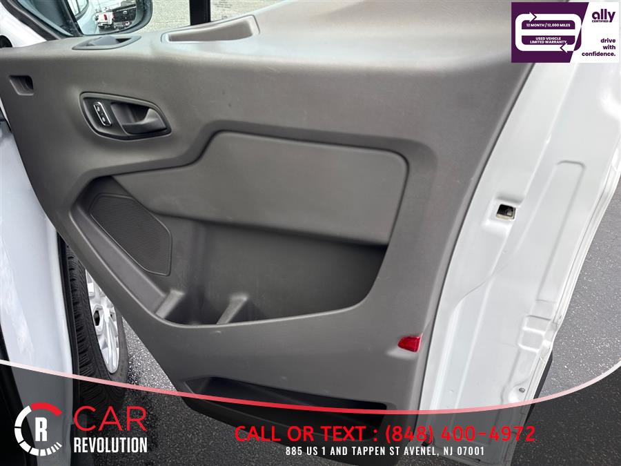 2022 Ford Transit Passenger Van XLT - Photo 39