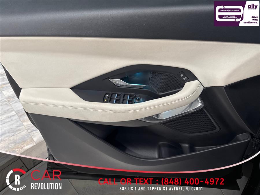 2020 Jaguar E-PACE R-Dynamic S - Photo 32