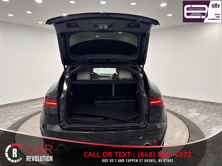 2020 Jaguar E-PACE R-Dynamic S - Photo 38