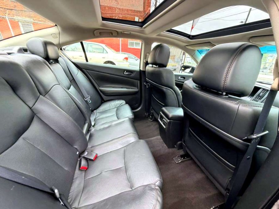 2011 Nissan Maxima SV - Photo 18