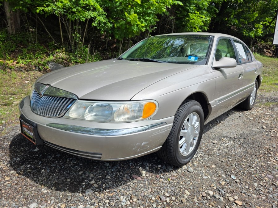 Used 2001 Lincoln Continental in Bloomingdale, New Jersey | Bloomingdale Auto Group. Bloomingdale, New Jersey