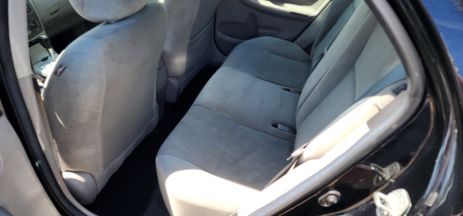 2013 Toyota Corolla LE - Photo 9
