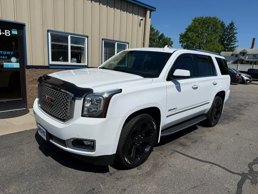 White 2017 GMC Yukon Denali 4WD SUV / Crossover Four-Wheel Drive Automatic