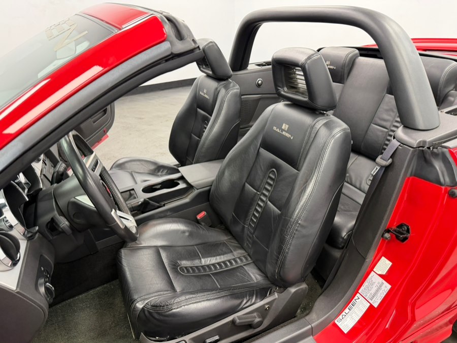 2005 Ford Mustang GT Premium - Photo 55