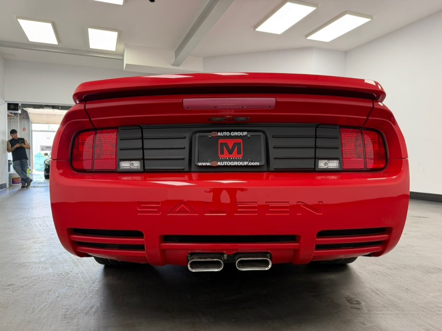 2005 Ford Mustang GT Premium - Photo 12