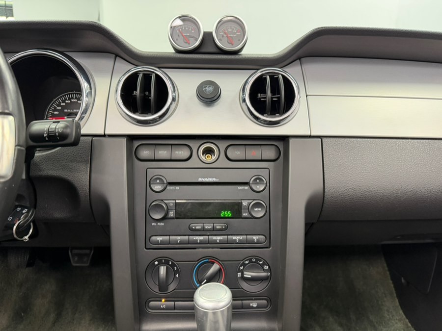 2005 Ford Mustang GT Premium - Photo 67