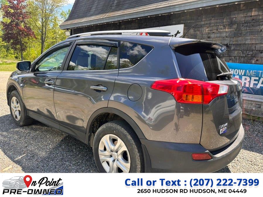 2015 Toyota RAV4 LE - Photo 6