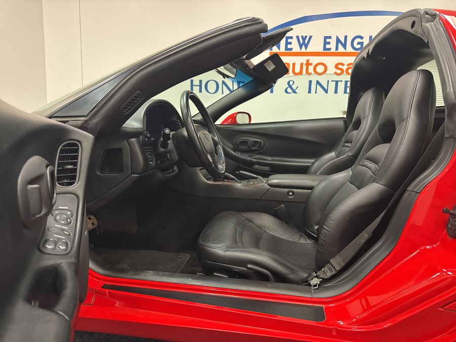 2003 Chevrolet Corvette Base - Photo 11