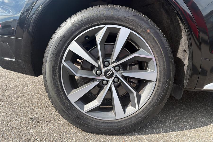 2023 Audi Q5 Premium - Photo 24