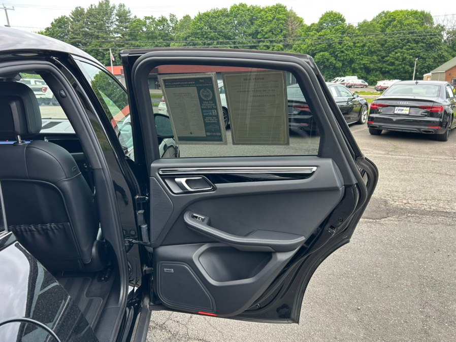 2020 Porsche Macan S - Photo 18