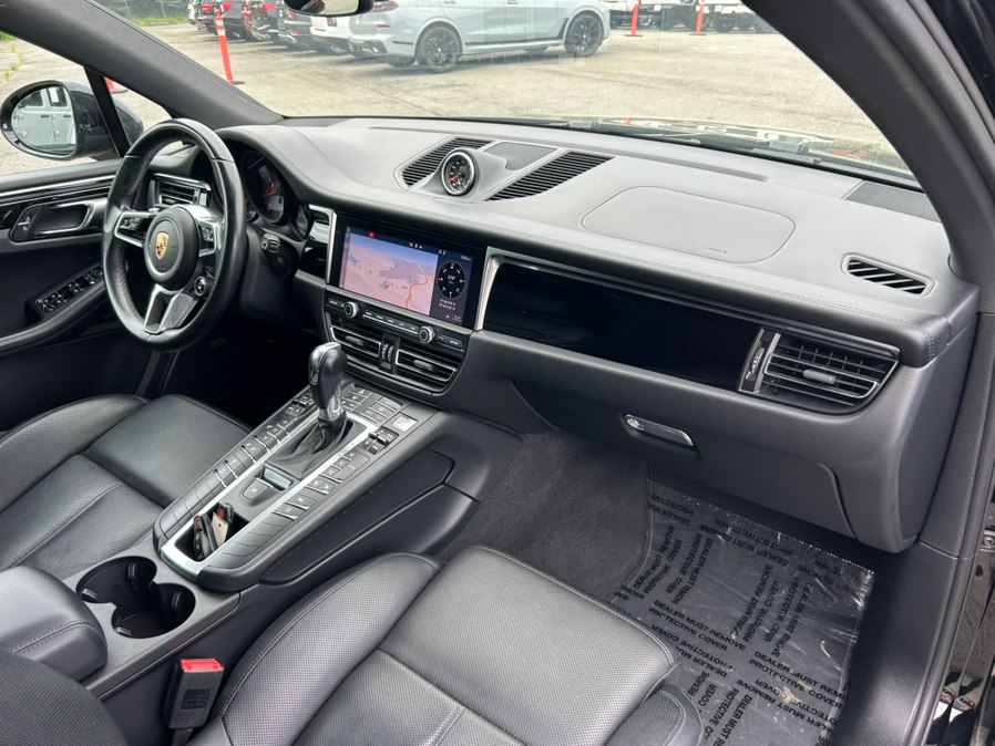 2020 Porsche Macan S - Photo 22