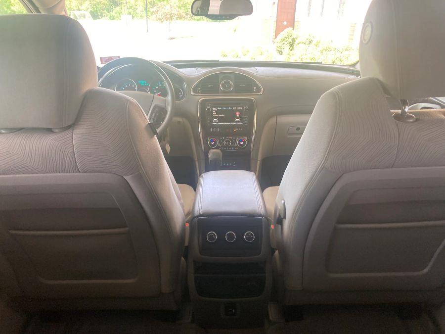 Buick Enclave photo 24