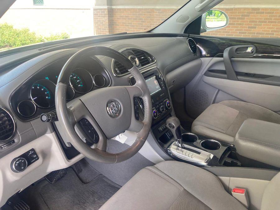Buick Enclave photo 27