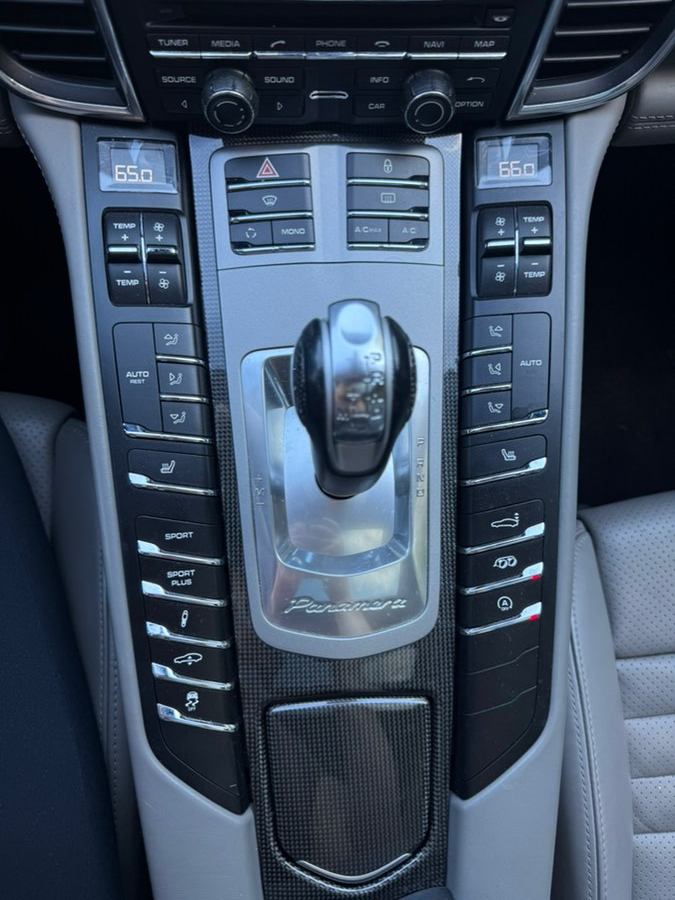 2013 Porsche Panamera GTS - Photo 20