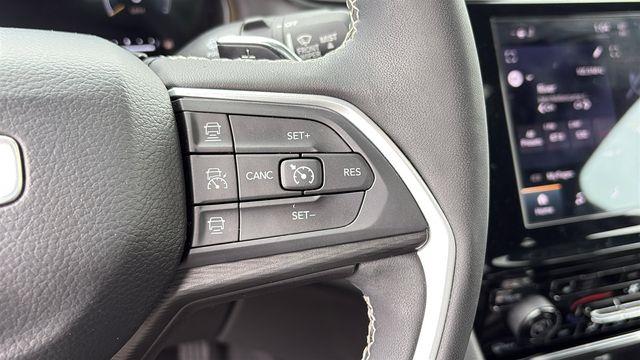 2023 Jeep Grand Cherokee L Altitude - Photo 13