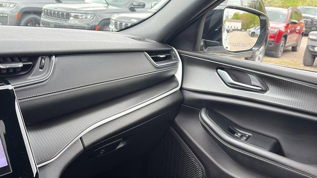 2023 Jeep Grand Cherokee L Altitude - Photo 19