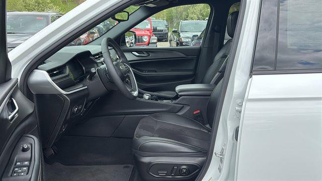 2023 Jeep Grand Cherokee L Altitude - Photo 8