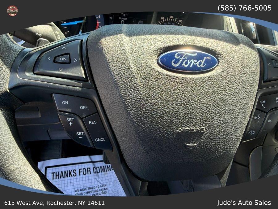 Ford Edge photo 15