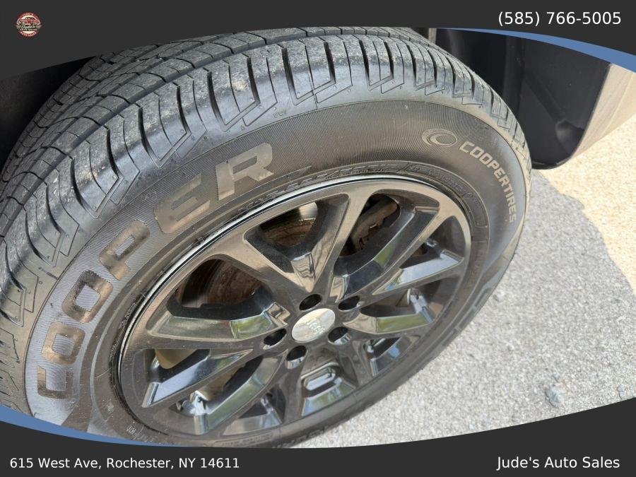 Jeep Cherokee photo 13