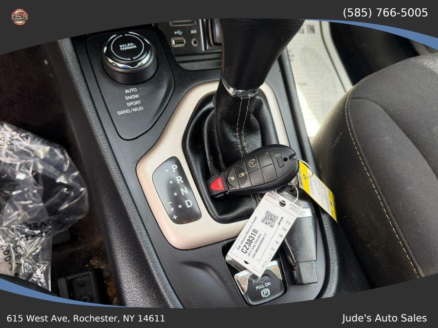 Jeep Cherokee photo 25