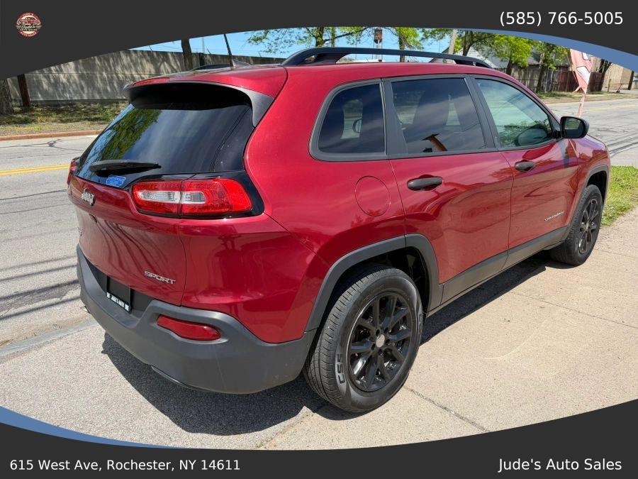 Jeep Cherokee photo 4