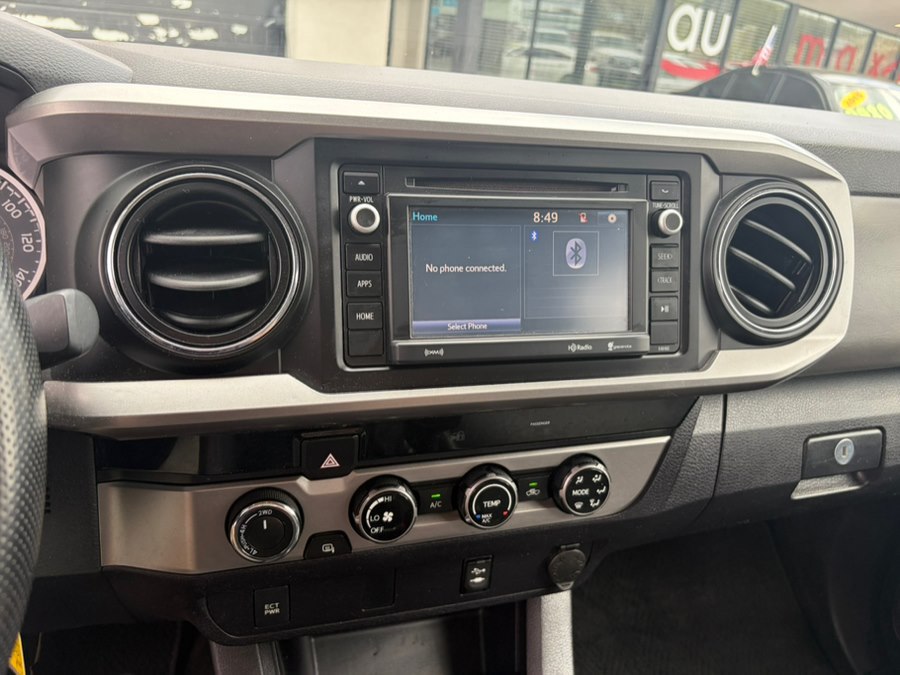 2016 Toyota Tacoma SR5 - Photo 16