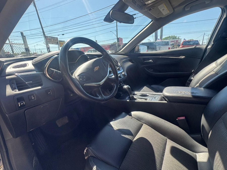2018 Chevrolet Impala 1LT - Photo 9