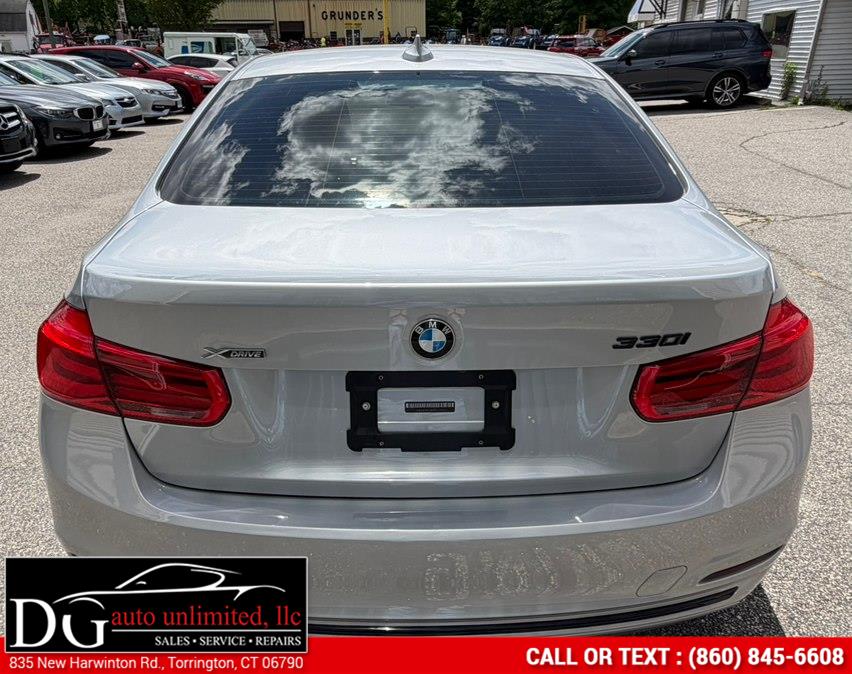 2018 BMW 3 Series 330i - Photo 8