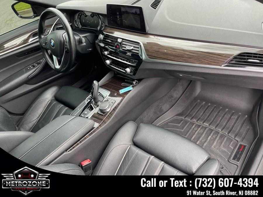 2017 BMW 5 Series 540i - Photo 17