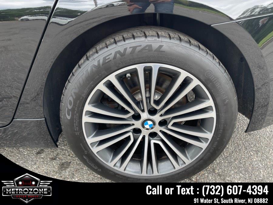 2017 BMW 5 Series 540i - Photo 31