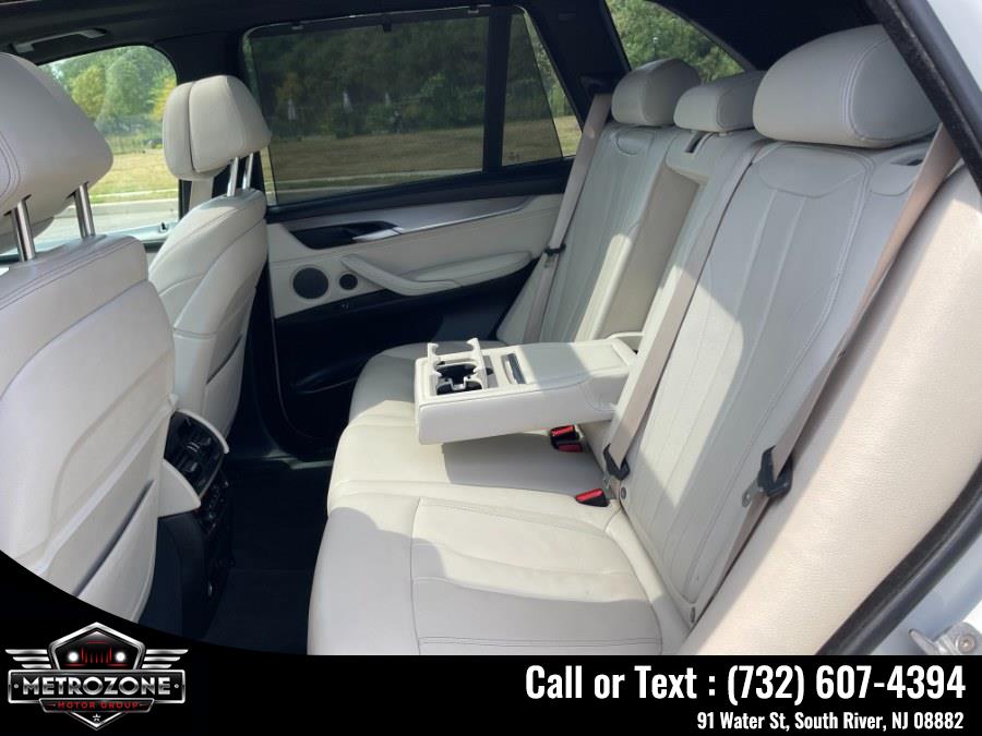 2017 BMW X5 xDrive50i - Photo 17
