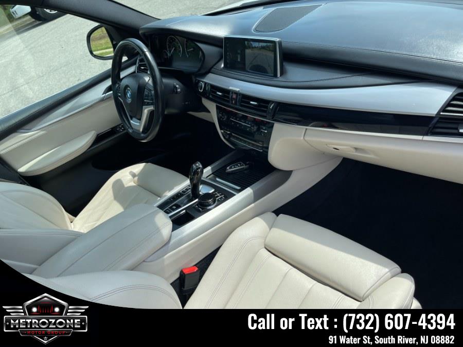 2017 BMW X5 xDrive50i - Photo 23