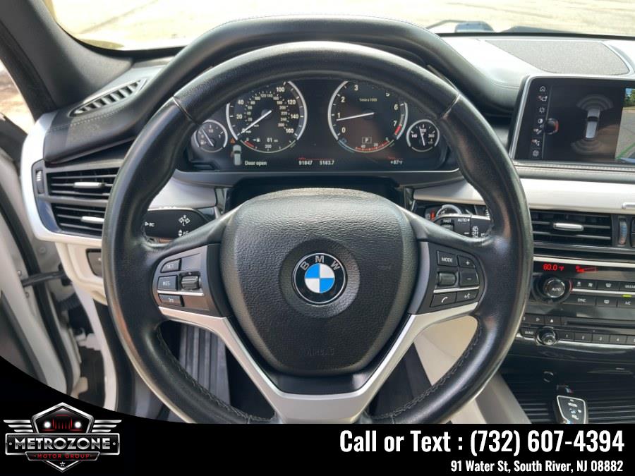 2017 BMW X5 xDrive50i - Photo 24