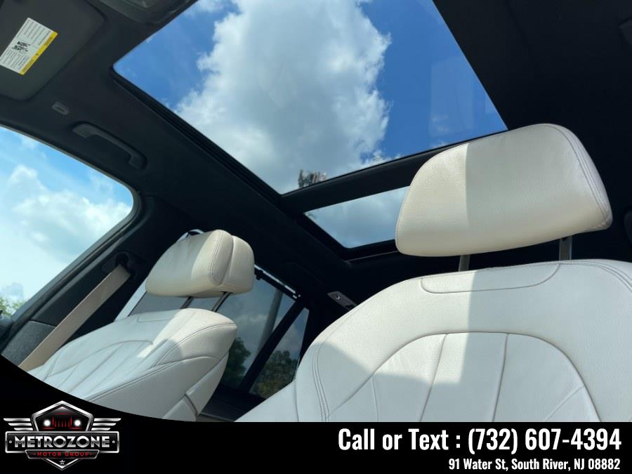 2017 BMW X5 xDrive50i - Photo 29
