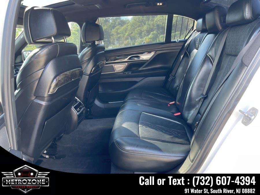 2019 BMW 7 Series 750i - Photo 18