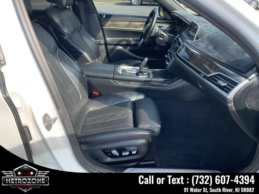 2019 BMW 7 Series 750i - Photo 23