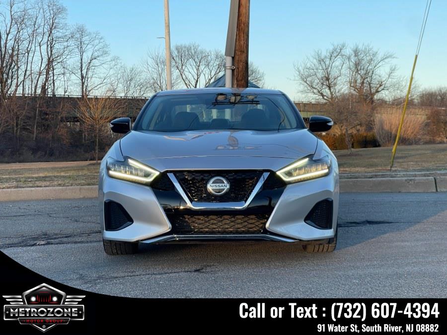 2020 Nissan Maxima SV's photo