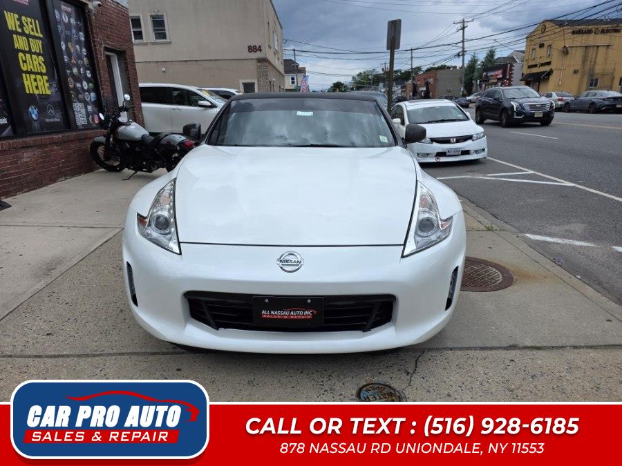 Used 2012 Nissan 370Z in Uniondale, New York | Car Pro Auto. Uniondale, New York