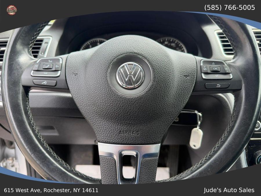 Volkswagen Passat photo 14