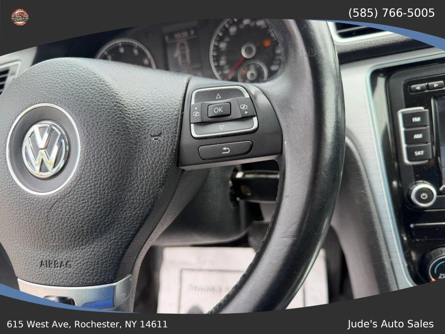 Volkswagen Passat photo 16