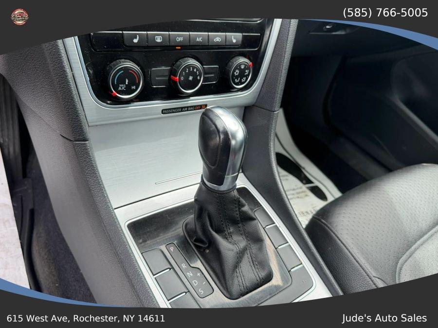 Volkswagen Passat photo 21