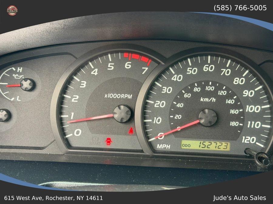 Toyota Tundra Double Cab photo 22