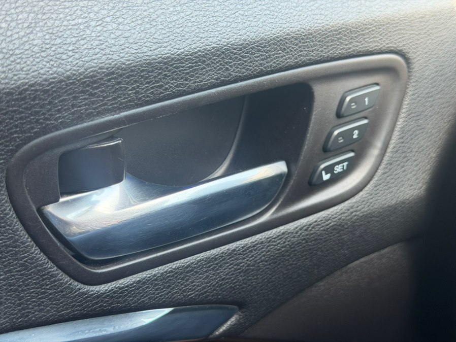 2018 Acura MDX Advance and Entertainment Package - Photo 15