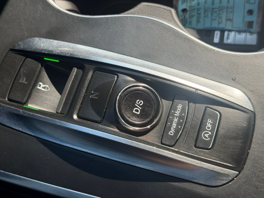 2018 Acura MDX Advance and Entertainment Package - Photo 23