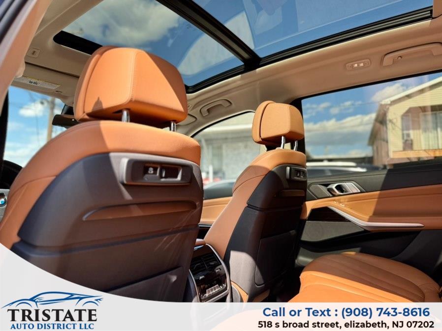 2019 BMW X7 40i - Photo 14