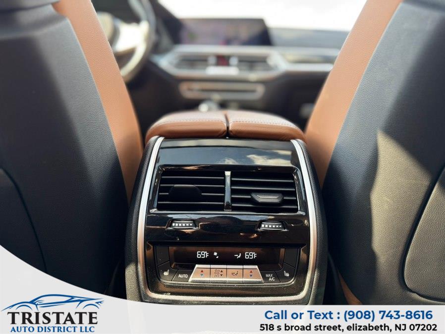 2019 BMW X7 40i - Photo 38