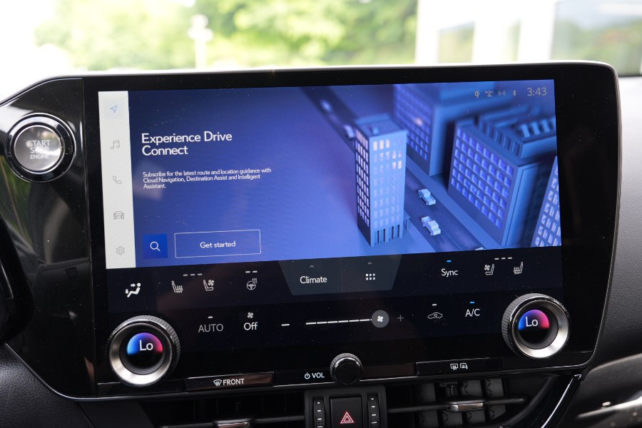 2022 Lexus NX 350 - Photo 27