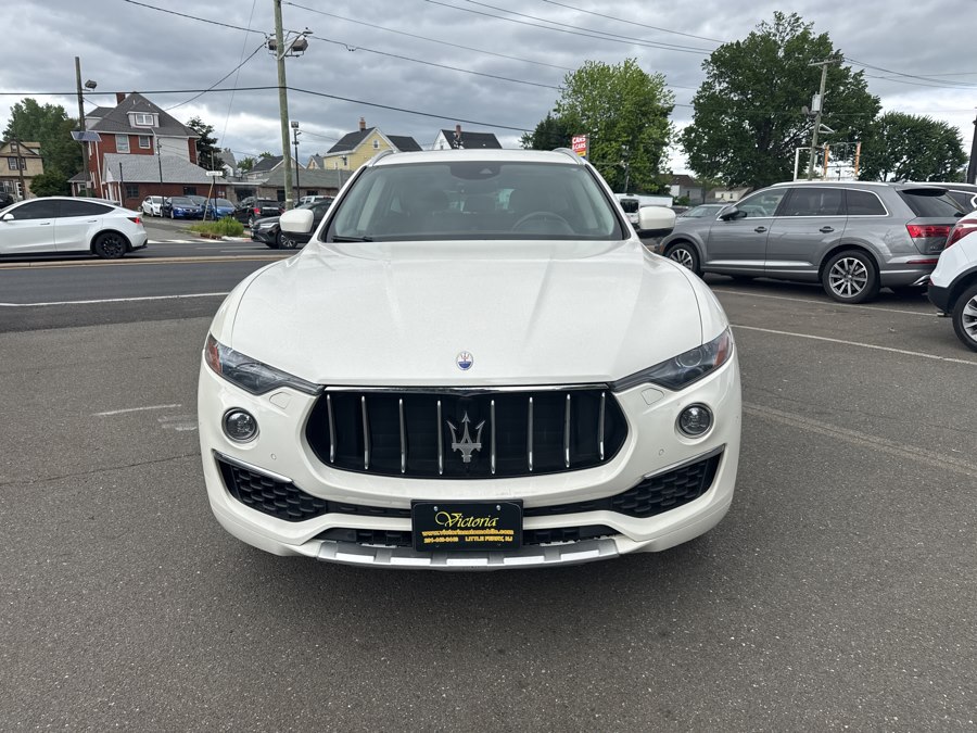 2019 Maserati Levante GranLusso's photo